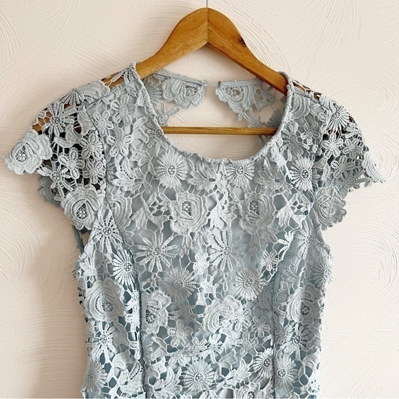 Lulus Romance Language Light Blue Backless Lace Dress Size Medium - Picture 7 of 12